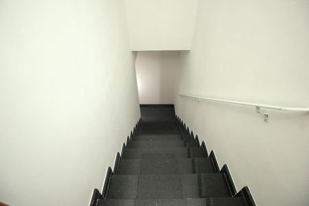 Apartamento à venda com 100m², 3 quartos e 1 vagaEscada