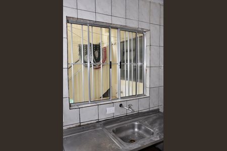 Casa para alugar com 75m², 1 quarto e sem vaga