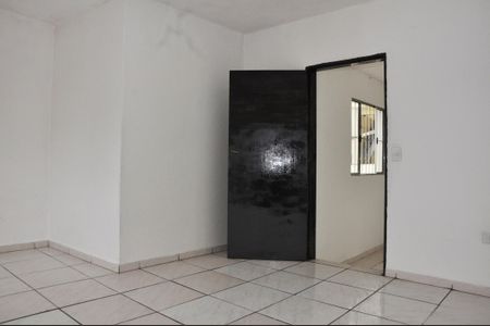 Casa para alugar com 75m², 1 quarto e sem vaga