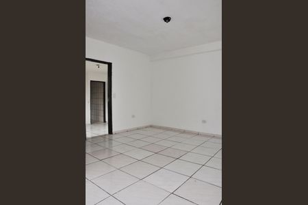 Casa para alugar com 75m², 1 quarto e sem vaga