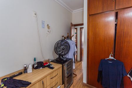 Apartamento à venda com 113m², 4 quartos e 2 vagasQuarto 4