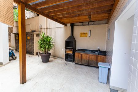 Apartamento à venda com 113m², 4 quartos e 2 vagasÁrea comum - Churrasqueira