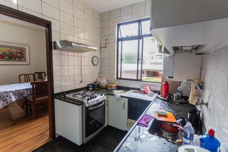Apartamento à venda com 113m², 4 quartos e 2 vagasCozinha