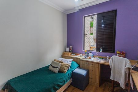 Apartamento à venda com 113m², 4 quartos e 2 vagasQuarto 4