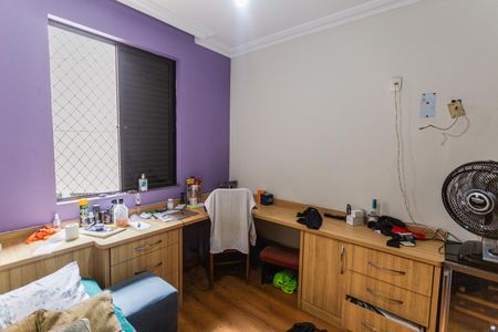 Apartamento à venda com 113m², 4 quartos e 2 vagasQuarto 4