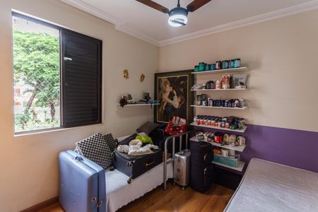 Apartamento à venda com 113m², 4 quartos e 2 vagasQuarto 2