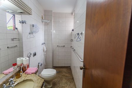 Apartamento à venda com 113m², 4 quartos e 2 vagasBanheiro Social