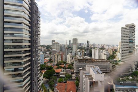 Apartamento para alugar com 149m², 3 quartos e 2 vagasVista/Varanda