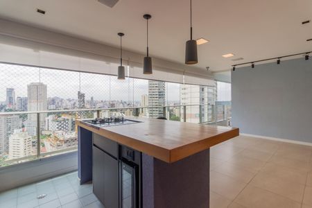 Apartamento para alugar com 149m², 3 quartos e 2 vagasVista/Varanda
