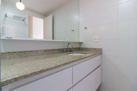 Apartamento para alugar com 149m², 3 quartos e 2 vagasBanheiro da Suíte 2