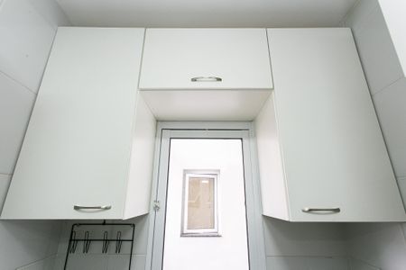Cozinha - Armários de apartamento à venda com 1 quarto, 28m² em Vila Carrão, São Paulo