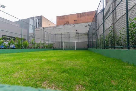 Apartamento para alugar com 34m², 2 quartos e sem vaga Apartamento para alugar com 34m², 2 quartos e sem vagaÁrea comum - Campo de futebol