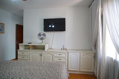 Apartamento à venda com 270m², 4 quartos e 2 vagasQuarto suíte 