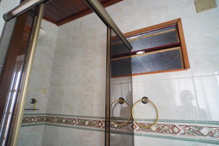 Apartamento à venda com 270m², 4 quartos e 2 vagasBanheiro suíte 