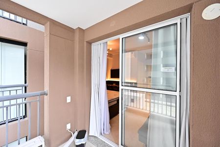 Varanda de kitnet/studio à venda com 1 quarto, 28m² em Vila Clementino, São Paulo