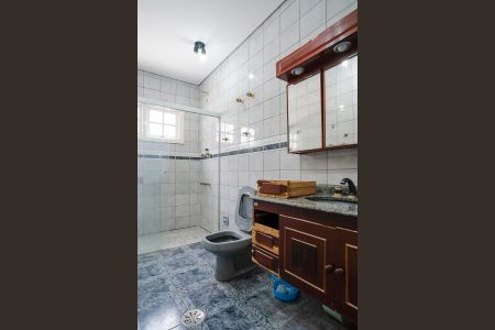 Casa para alugar com 354m², 3 quartos e 8 vagasBanheiro