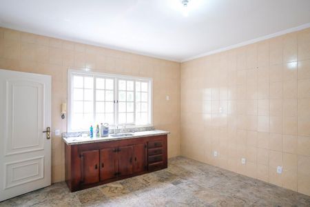 Casa para alugar com 354m², 3 quartos e 8 vagasCozinha