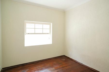 Casa para alugar com 354m², 3 quartos e 8 vagasQuarto 2