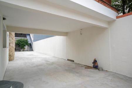 Casa para alugar com 354m², 3 quartos e 8 vagasGaragem