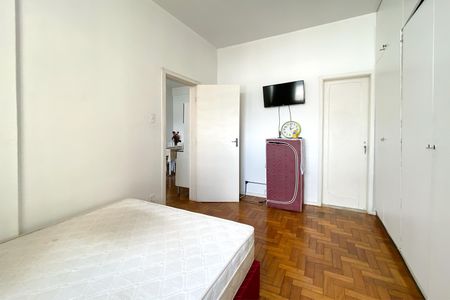 Suite de apartamento para alugar com 1 quarto, 45m² em Funcionários, Belo Horizonte