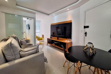 Sala de apartamento à venda com 1 quarto, 48m² em Icaraí, Niterói
