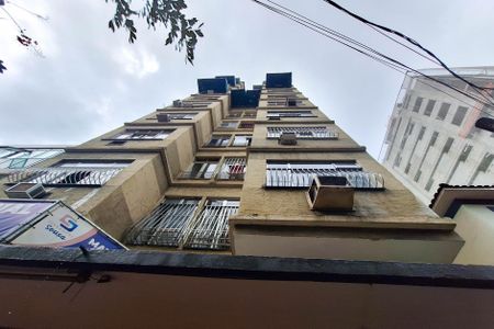 Apartamento à venda com 48m², 1 quarto e sem vagaFachada