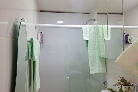 Apartamento à venda com 48m², 1 quarto e sem vagaBanheiro da Suíte 1