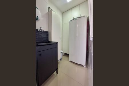 Apartamento à venda com 48m², 1 quarto e sem vagaÁrea de Serviço