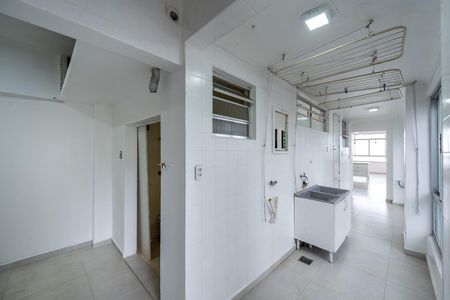 Apartamento para alugar com 200m², 4 quartos e 2 vagasÁrea de serviço