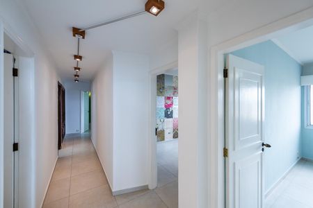 Apartamento para alugar com 200m², 4 quartos e 2 vagasCorredor