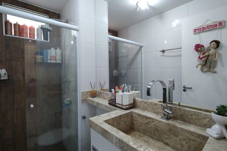 Apartamento à venda com 47m², 2 quartos e 1 vagaBanheiro Social