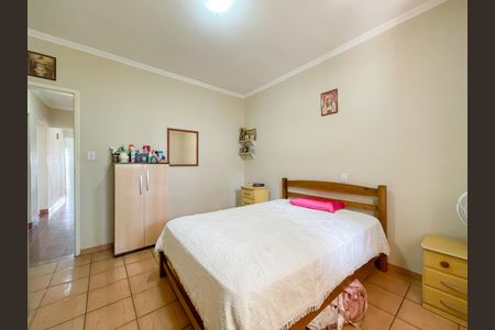 Casa à venda com 258m², 3 quartos e 3 vagasQuarto 1