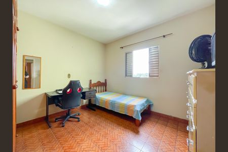 Casa à venda com 258m², 3 quartos e 3 vagasQuarto 3