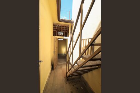 Casa para alugar com 56m², 2 quartos e 1 vagaÁrea de Serviço