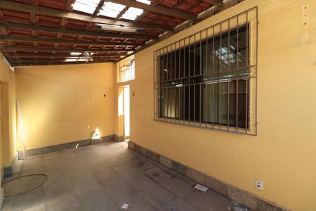 Casa para alugar com 56m², 2 quartos e 1 vagaGaragem