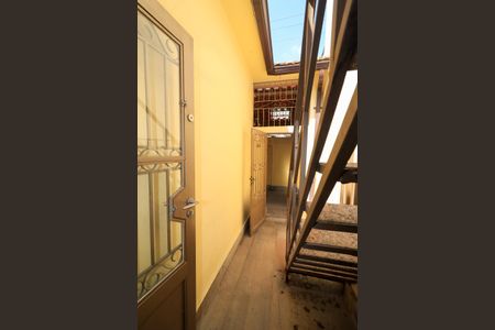 Casa para alugar com 56m², 2 quartos e 1 vagaÁrea de Serviço