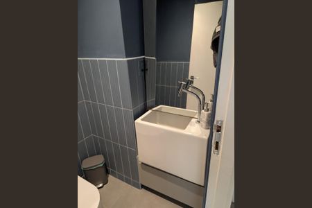 Apartamento à venda com 71m², 1 quarto e 1 vaga Apartamento à venda com 71m², 1 quarto e 1 vagaBanheiro