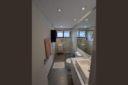 Apartamento à venda com 71m², 1 quarto e 1 vaga Apartamento à venda com 71m², 1 quarto e 1 vagaBanheiro