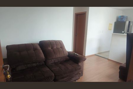 Sala de apartamento para alugar com 2 quartos, 39m² em Lorena Park, Goiânia