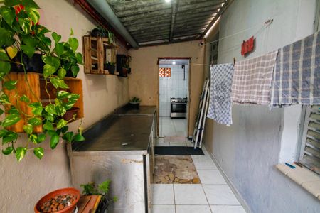 Casa para alugar com 250m², 8 quartos e sem vagaQuintal