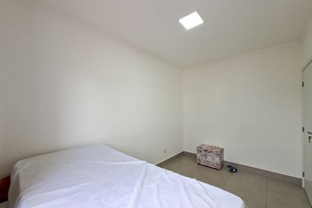 Apartamento para alugar com 77m², 2 quartos e 2 vagas Apartamento para alugar com 77m², 2 quartos e 2 vagasQuarto