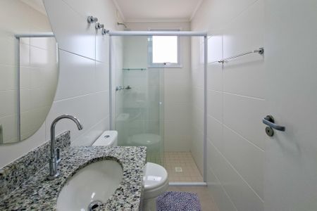 Apartamento para alugar com 77m², 2 quartos e 2 vagas Apartamento para alugar com 77m², 2 quartos e 2 vagasBanheiro Social