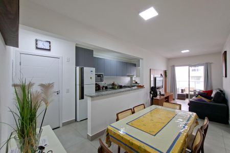 Sala de apartamento para alugar com 2 quartos, 77m² em Aviação, Praia Grande