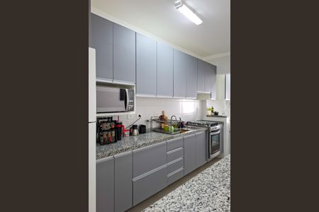 Apartamento para alugar com 77m², 2 quartos e 2 vagas Apartamento para alugar com 77m², 2 quartos e 2 vagasCozinha