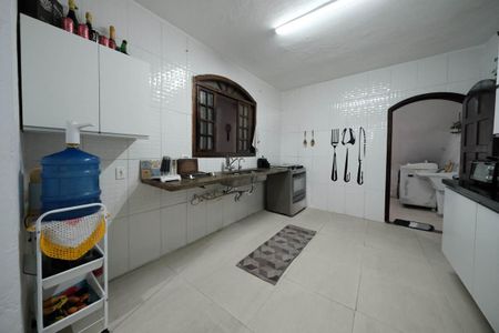 Casa para alugar com 160m², 3 quartos e 7 vagasCozinha