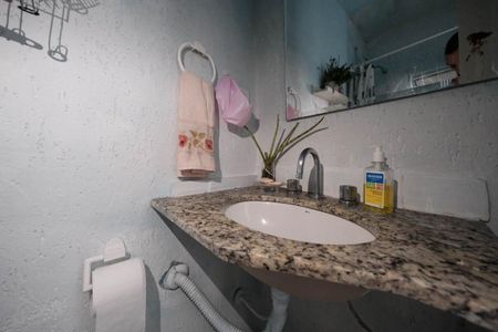 Casa para alugar com 160m², 3 quartos e 7 vagasBanheiro 2