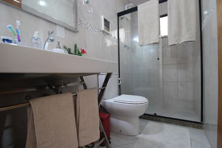 Apartamento à venda com 163m², 4 quartos e 2 vagasBanheiro social 2