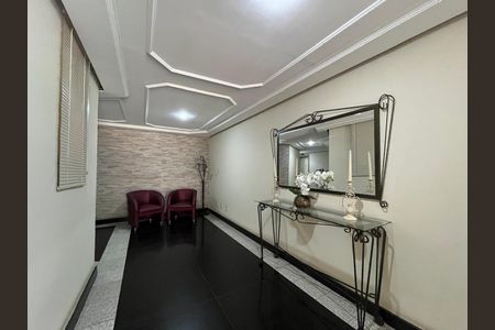 Apartamento à venda com 163m², 4 quartos e 2 vagasHall