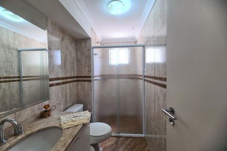 Apartamento à venda com 130m², 4 quartos e 2 vagas Apartamento à venda com 130m², 4 quartos e 2 vagasBanheiro