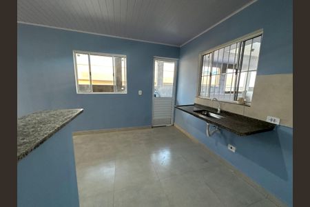 Casa para alugar com 55m², 2 quartos e sem vagaSala/Cozinha
